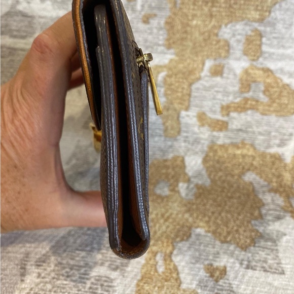 Louis Vuitton Monogram Eugenie Wallet - Picture 3 of 8